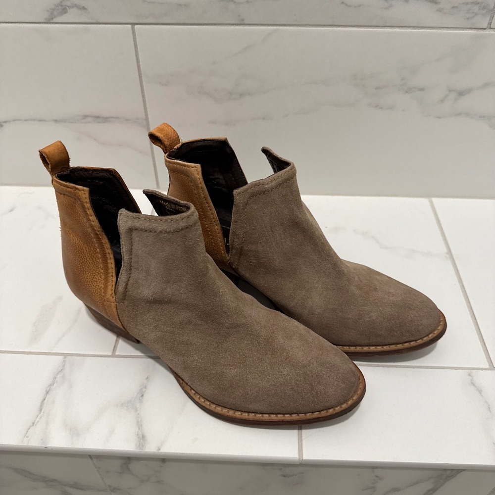 Diba True Ankle Boots Women 6.5 Brown Suede Leather Cutout Booties